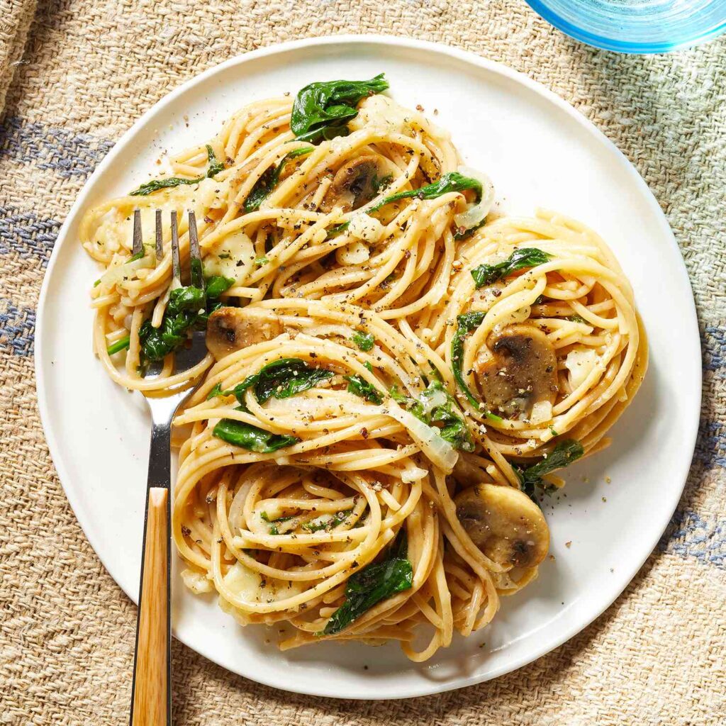 Vegetarian pasta recipes without tomato sauce