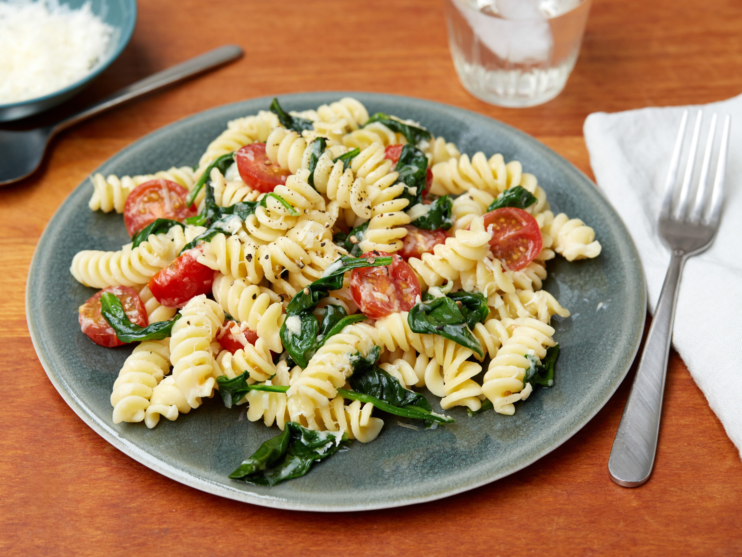 Vegetarian pasta entree: Fusilli pasta