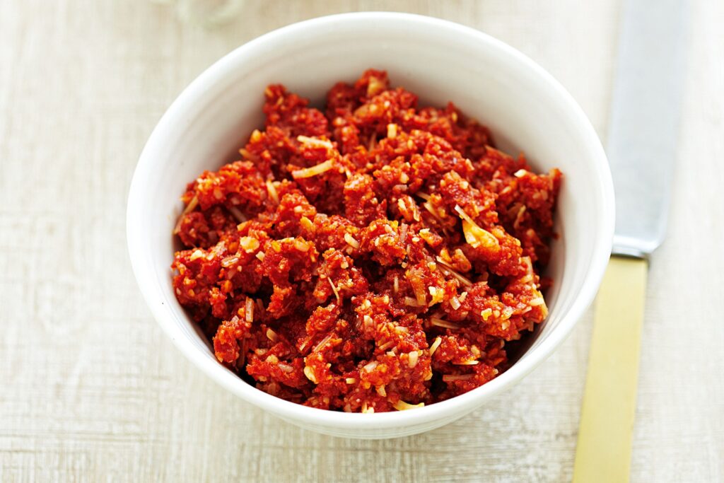 Pesto pasta vegetarian recipes: Sundried Tomato Pesto