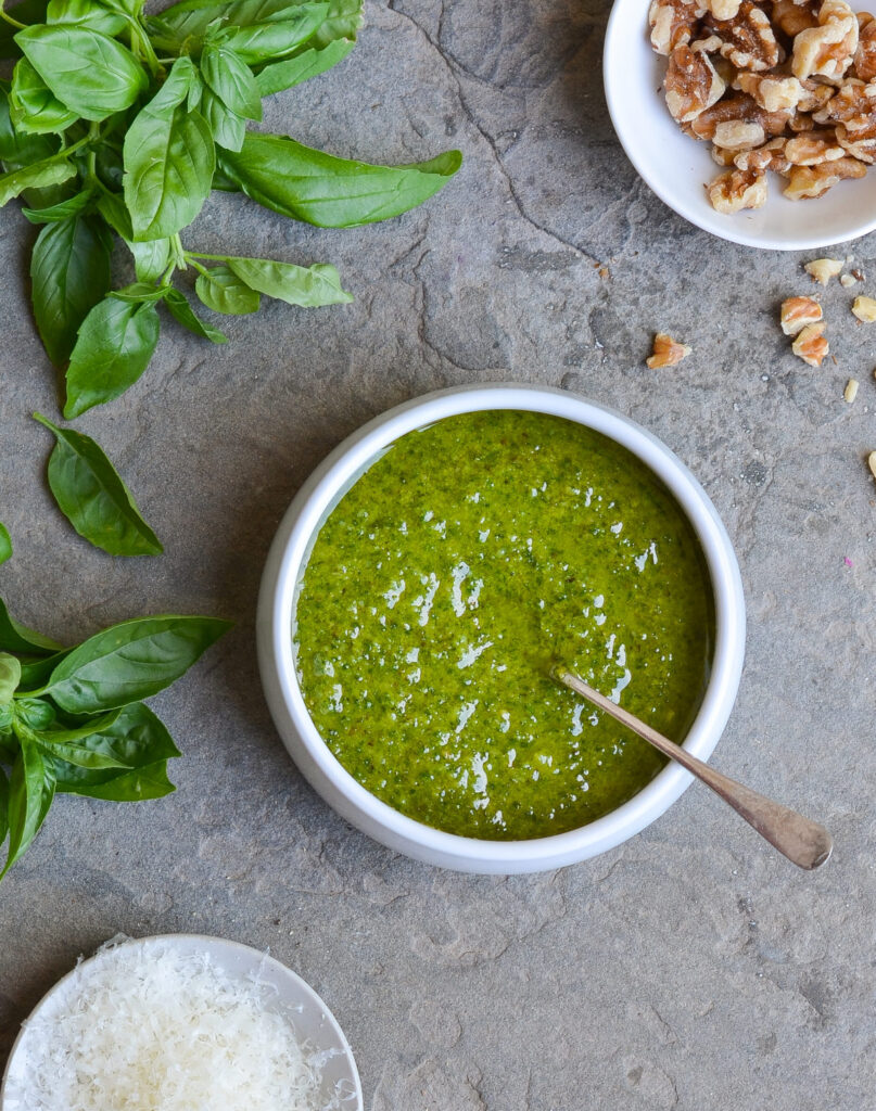 Vegetarian pasta recipes without tomato sauce