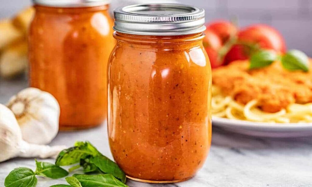 Store Vegetarian pasta sauce recipe